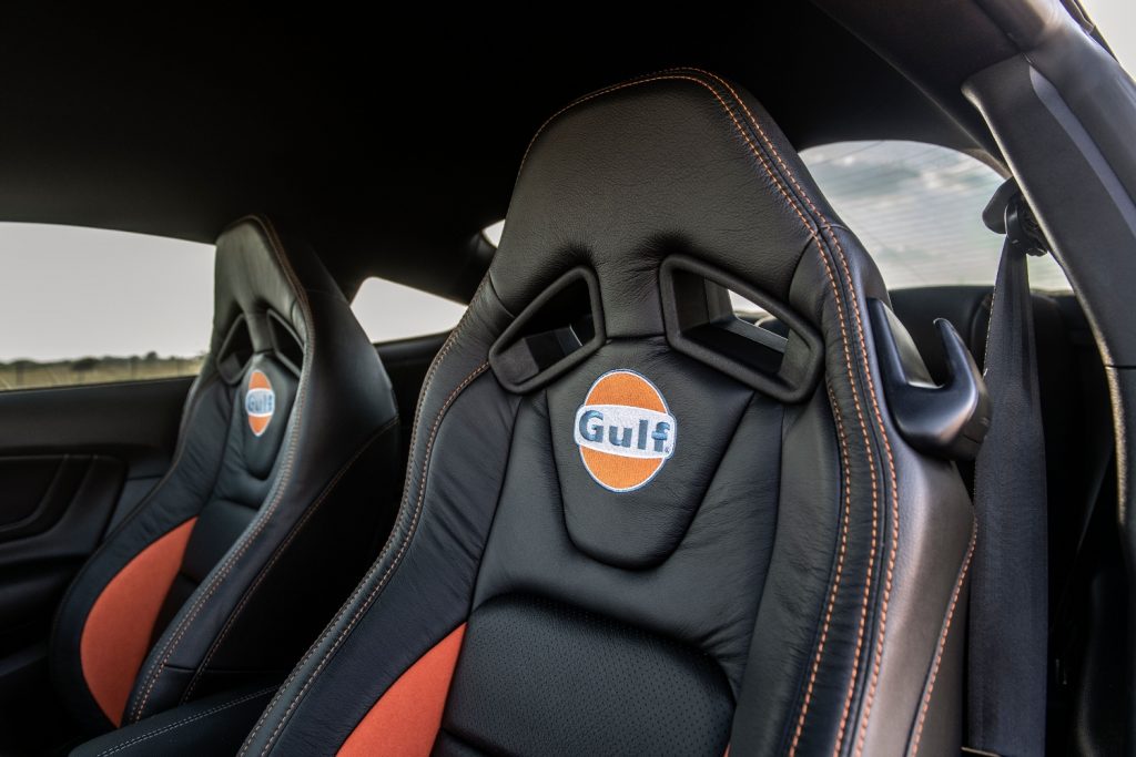 2019-gulf-heritage-edition-mustang-interior