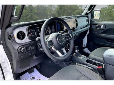 2025 Jeep Wrangler Sahara