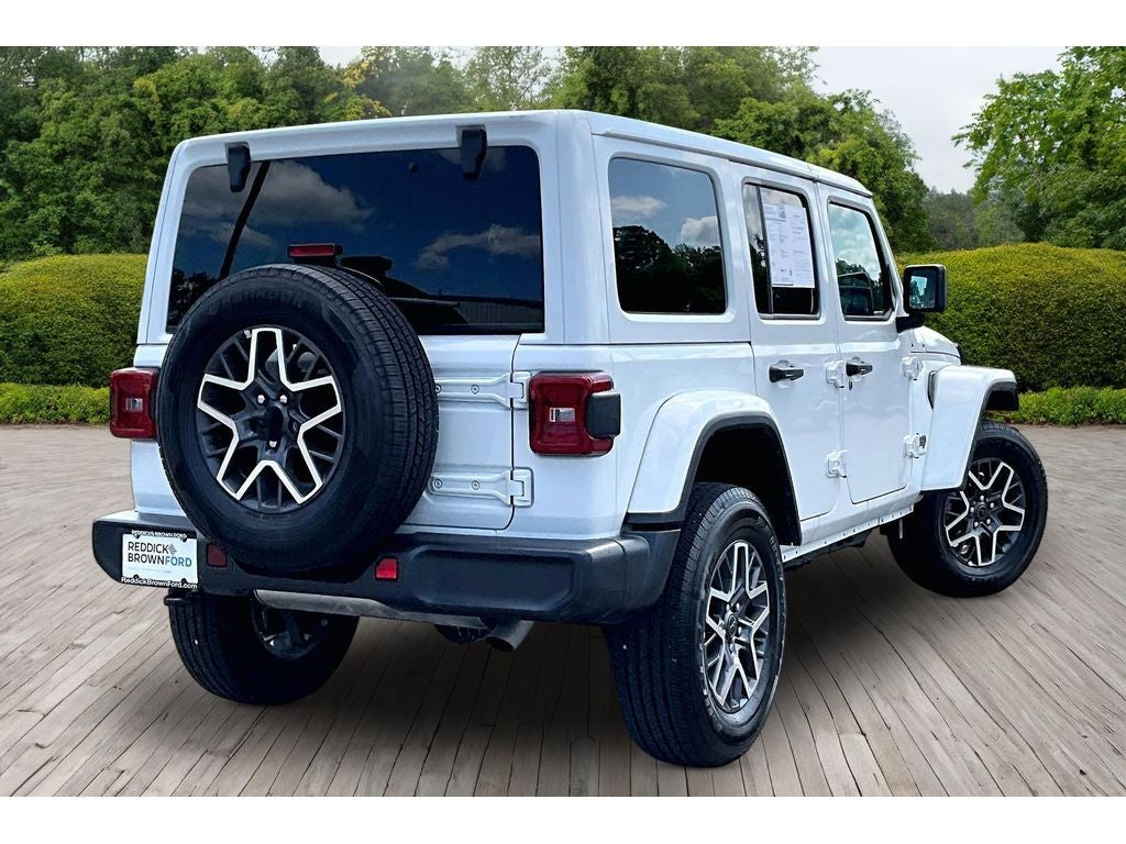 2025 Jeep Wrangler Sahara