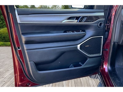 2025 Jeep Wagoneer Series II
