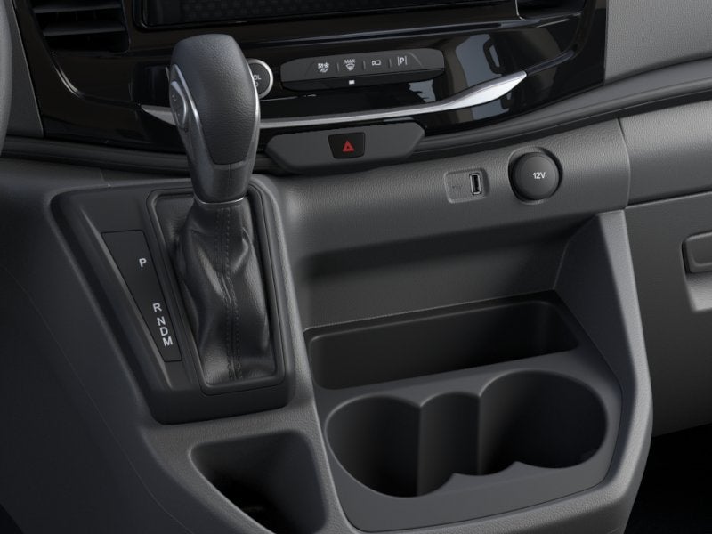 2026 Ford Transit Wagon XLT