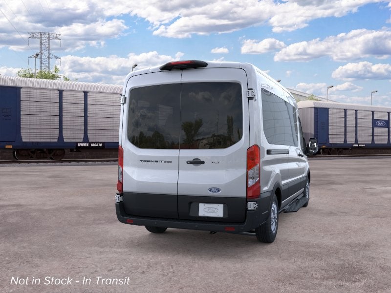 2026 Ford Transit Wagon XLT