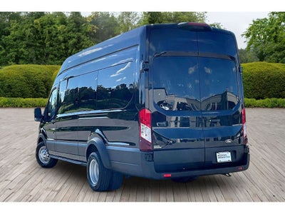 2026 Ford Transit Wagon XLT