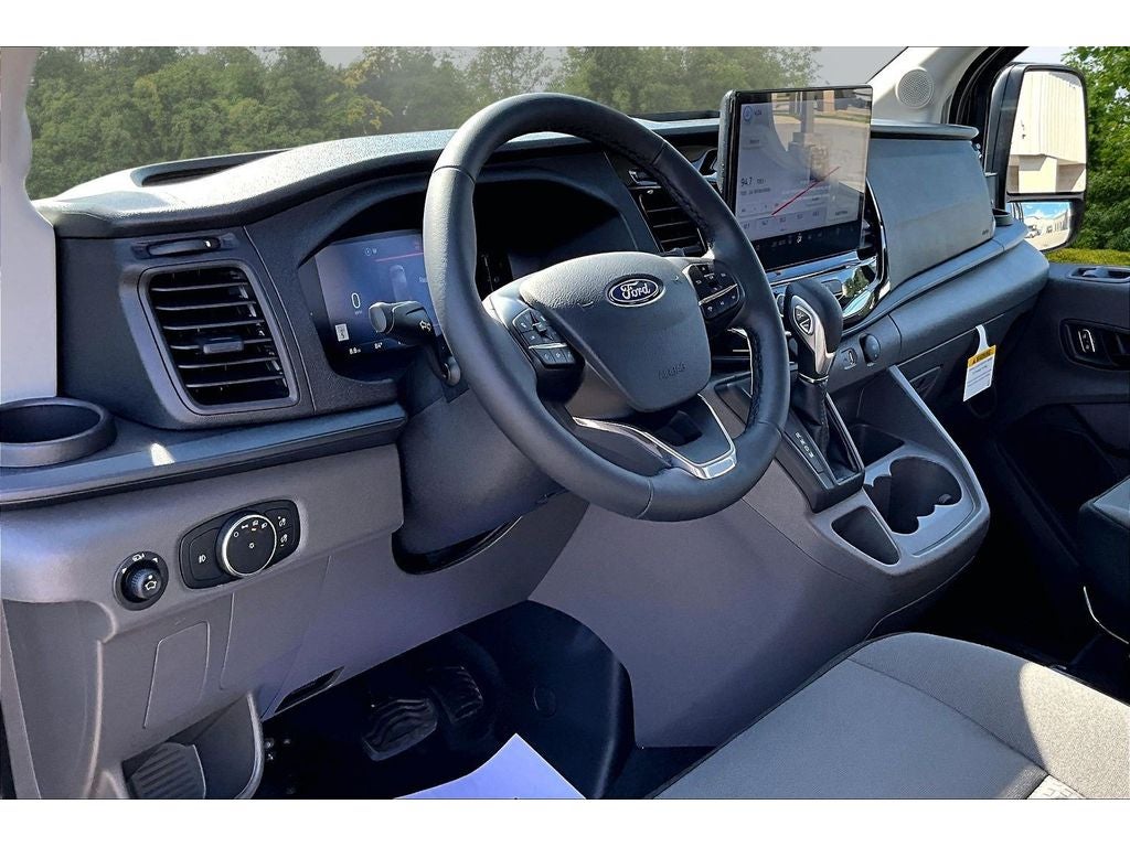 2026 Ford Transit Wagon XLT