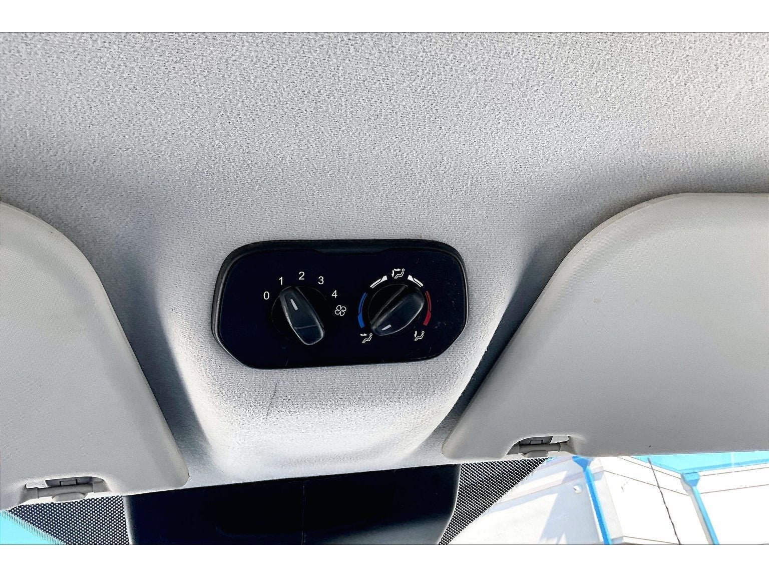2017 Ford Transit Wagon XLT