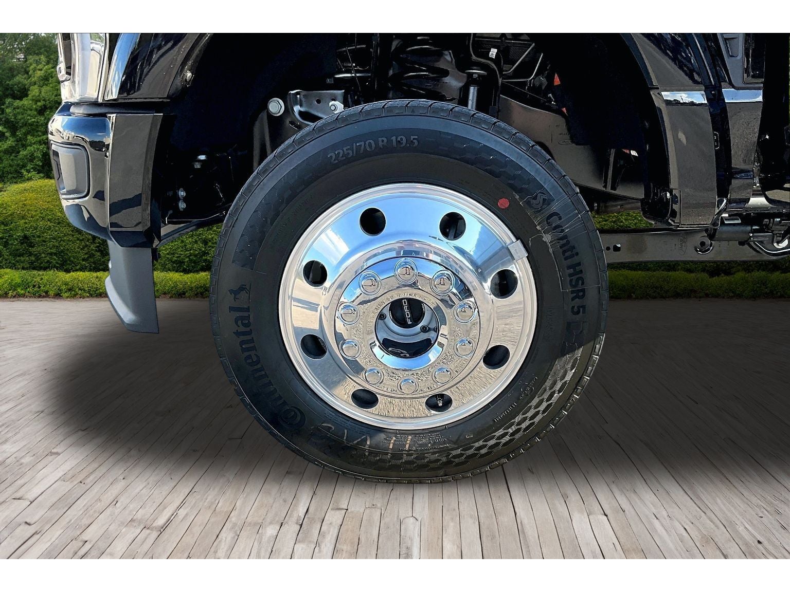 2027 Ford F-550 Platinum