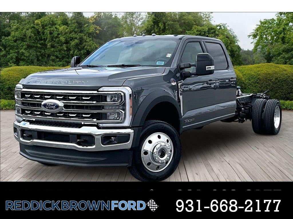 2026 Ford F-550 LARIAT