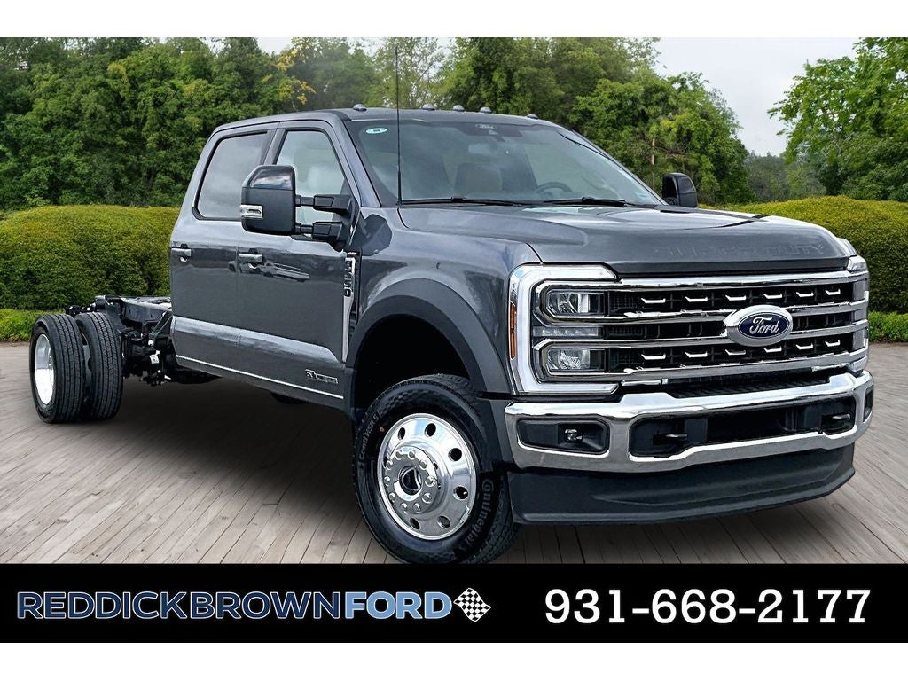 2026 Ford F-550 LARIAT