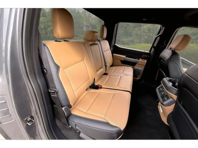 2026 Ford F-550 LARIAT