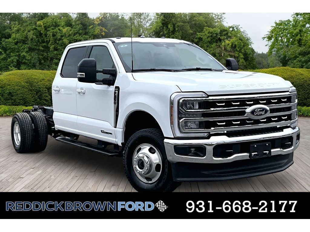 2026 Ford F-350 LARIAT