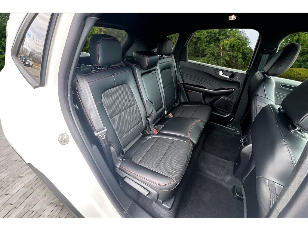 2026 Ford Escape ST-Line Select