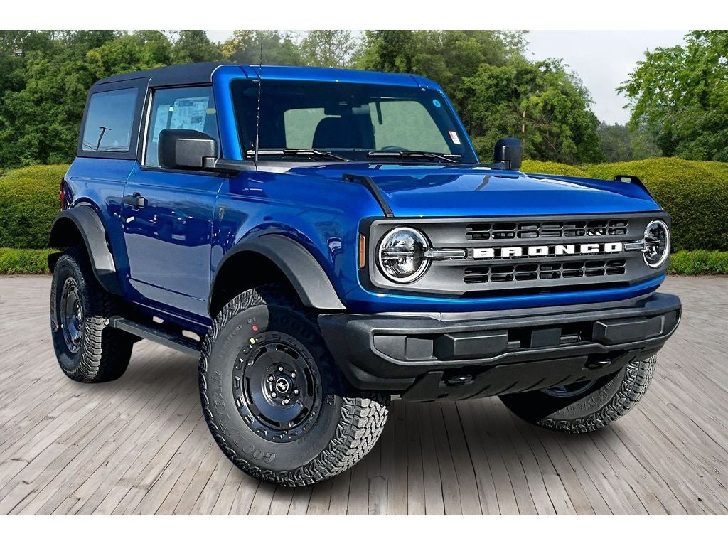 2025 Ford Bronco Base