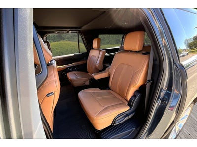 2023 Ford Expedition MAX Platinum