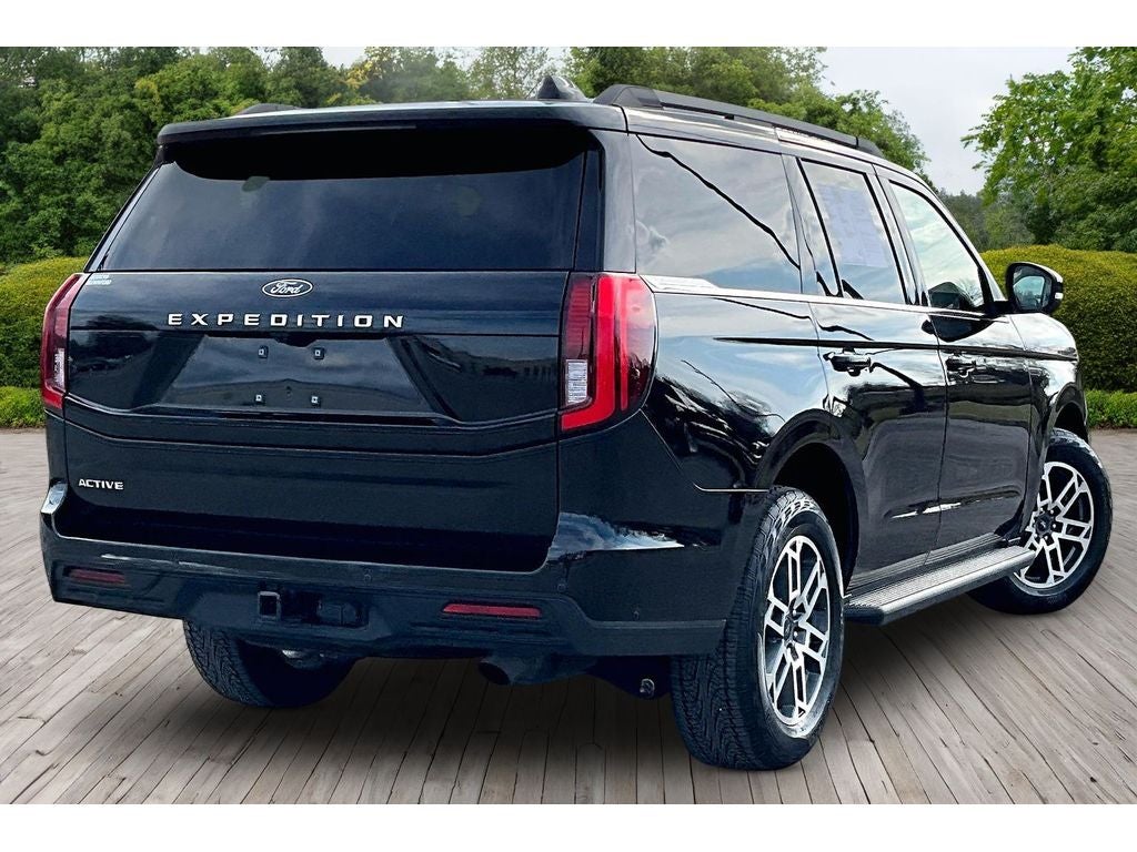 2025 Ford Expedition Active