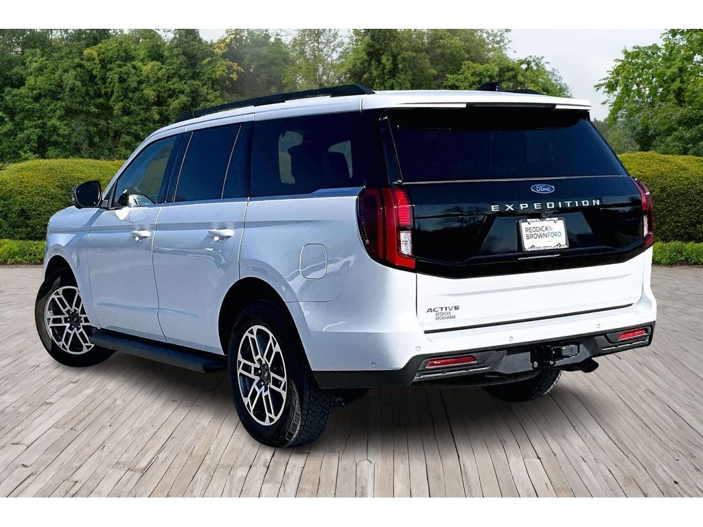 2025 Ford Expedition Active