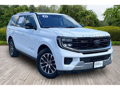 2025 Ford Expedition Platinum