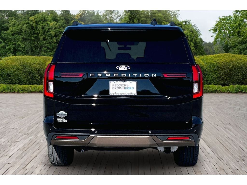 2027 Ford Expedition King Ranch