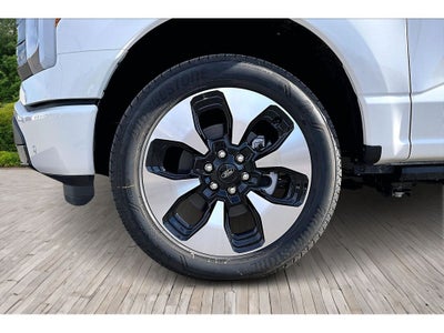 2025 Ford F-150 Lightning Platinum