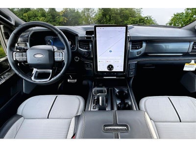 2025 Ford F-150 Lightning Platinum