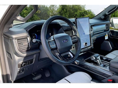 2025 Ford F-150 Lightning Platinum