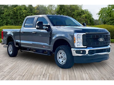 2027 Ford F-350 XL