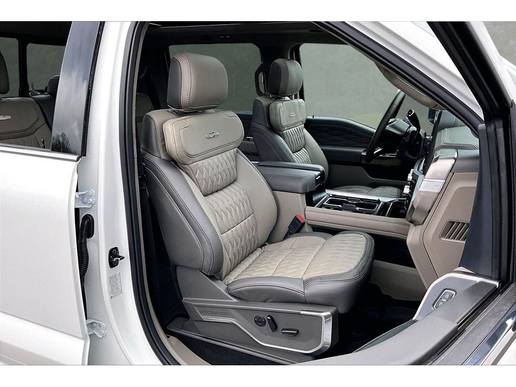 2026 Ford F-350 Platinum PLUS