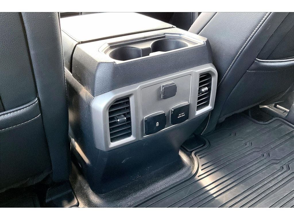 2022 Ford F-350 LARIAT