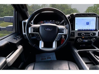 2022 Ford F-350 LARIAT