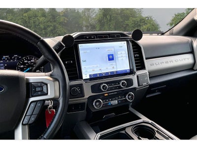 2022 Ford F-350 LARIAT