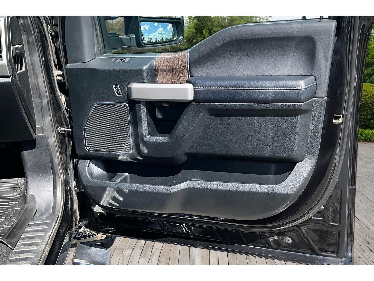 2019 Ford F-350 LARIAT