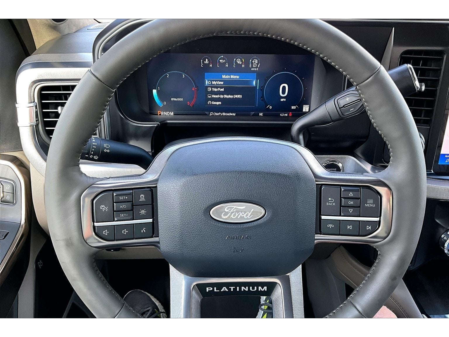 2027 Ford F-450 Platinum