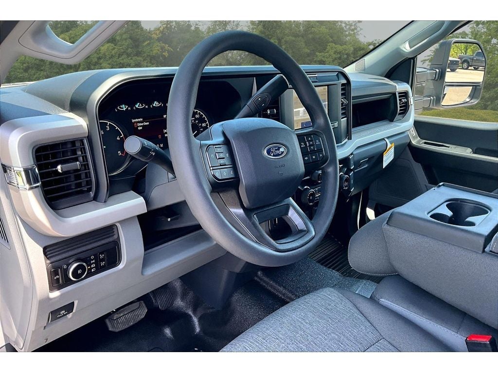 2026 Ford F-450 Base