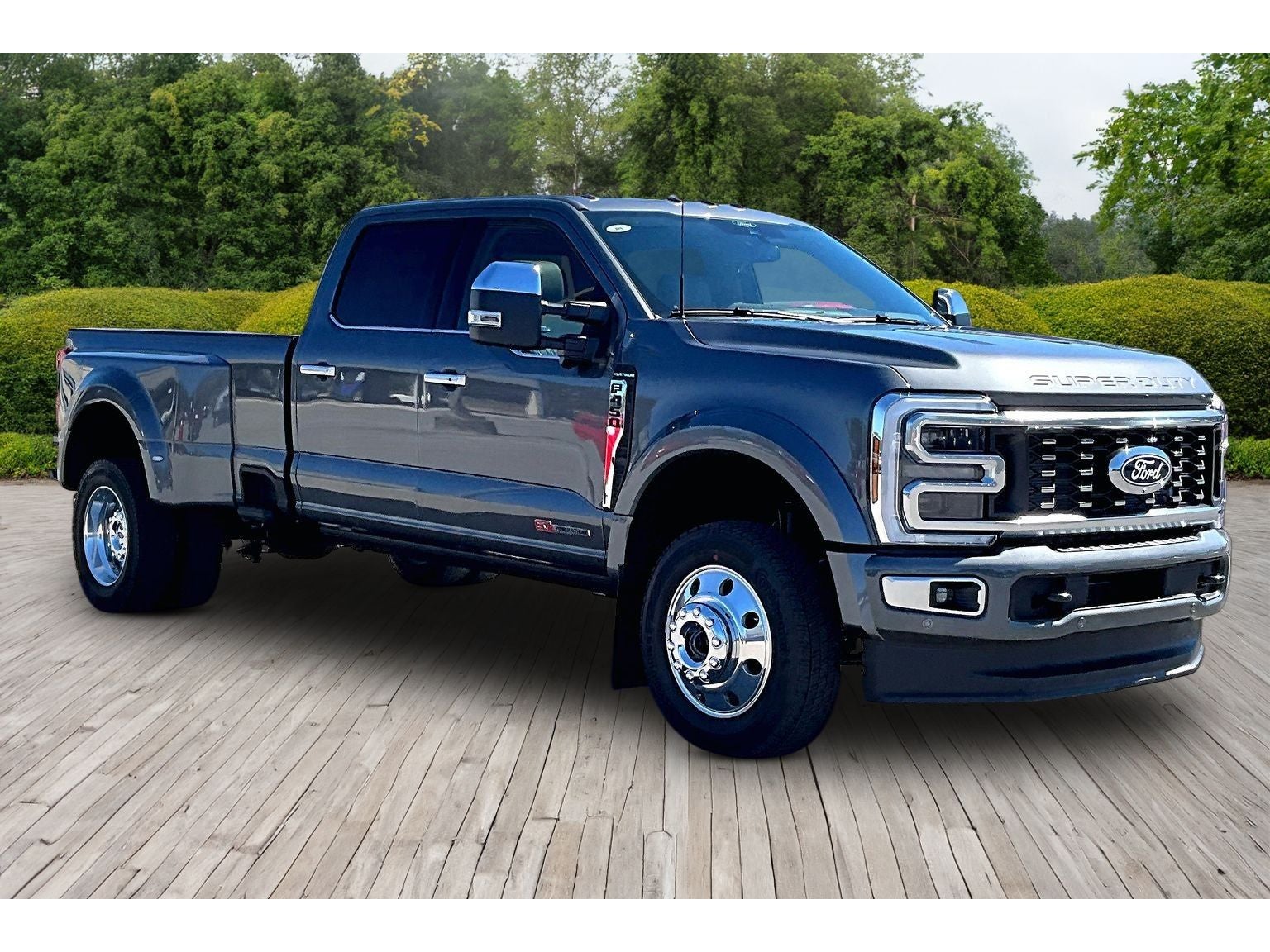 2027 Ford F-450 Platinum