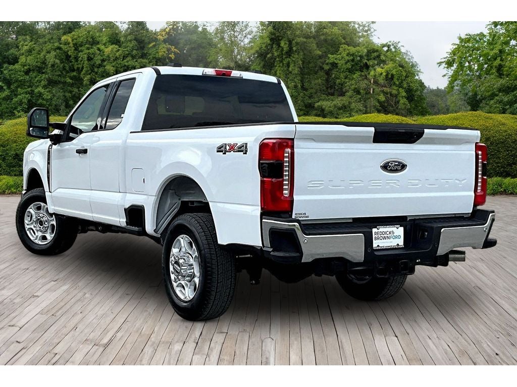 2026 Ford F-350 XLT