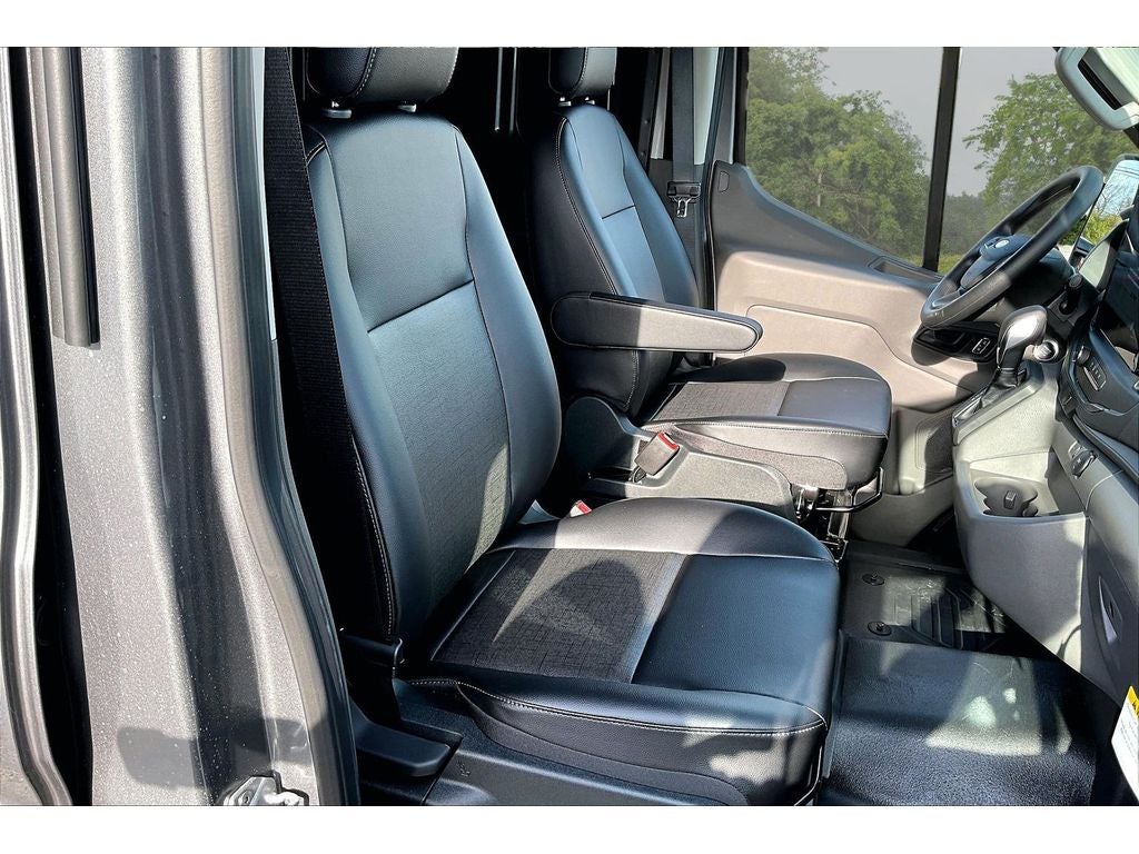 2026 Ford Transit Van Base