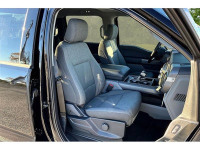 2025 Ford F-150 Lightning XLT