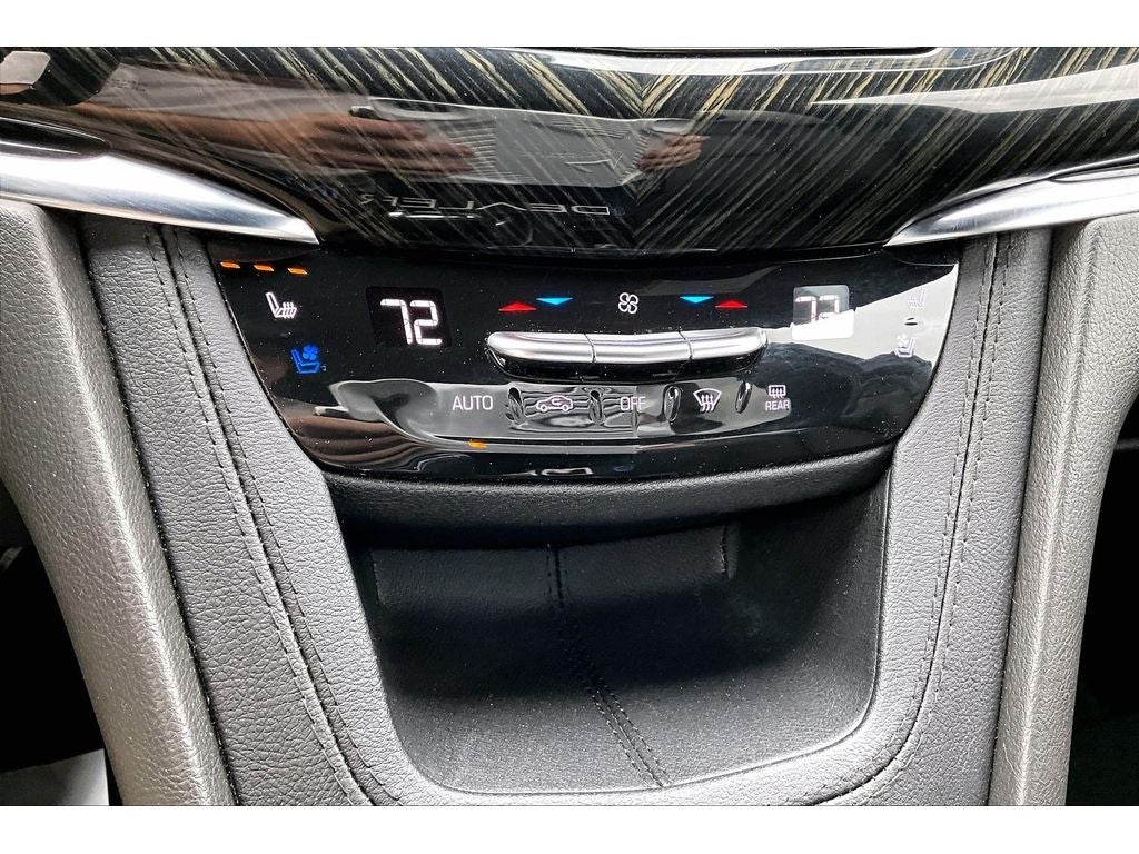 2023 Cadillac XT6 FWD Premium Luxury