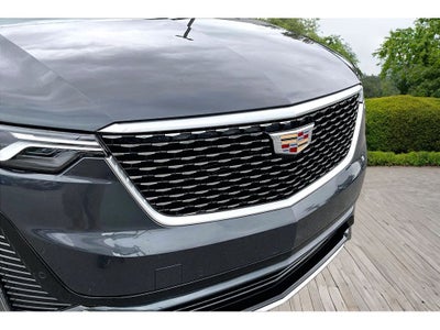 2023 Cadillac XT6 FWD Premium Luxury