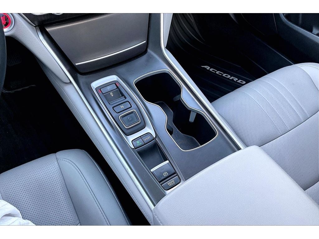 2019 Honda Accord Touring 2.0T