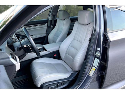 2019 Honda Accord Touring 2.0T