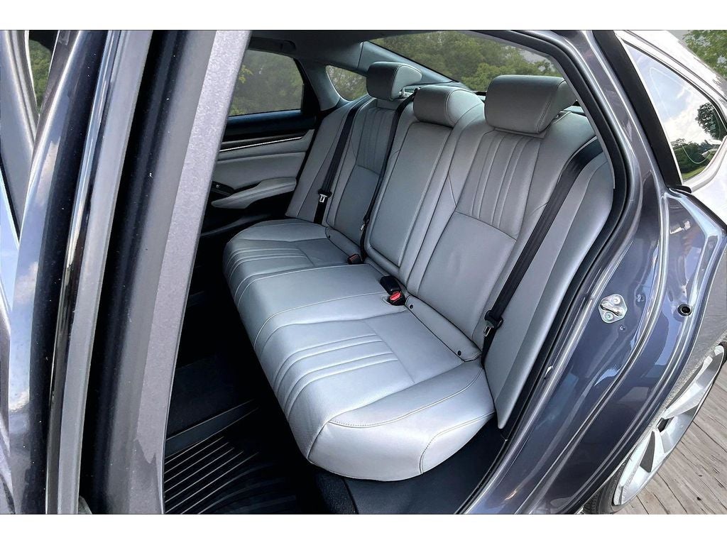 2019 Honda Accord Touring 2.0T