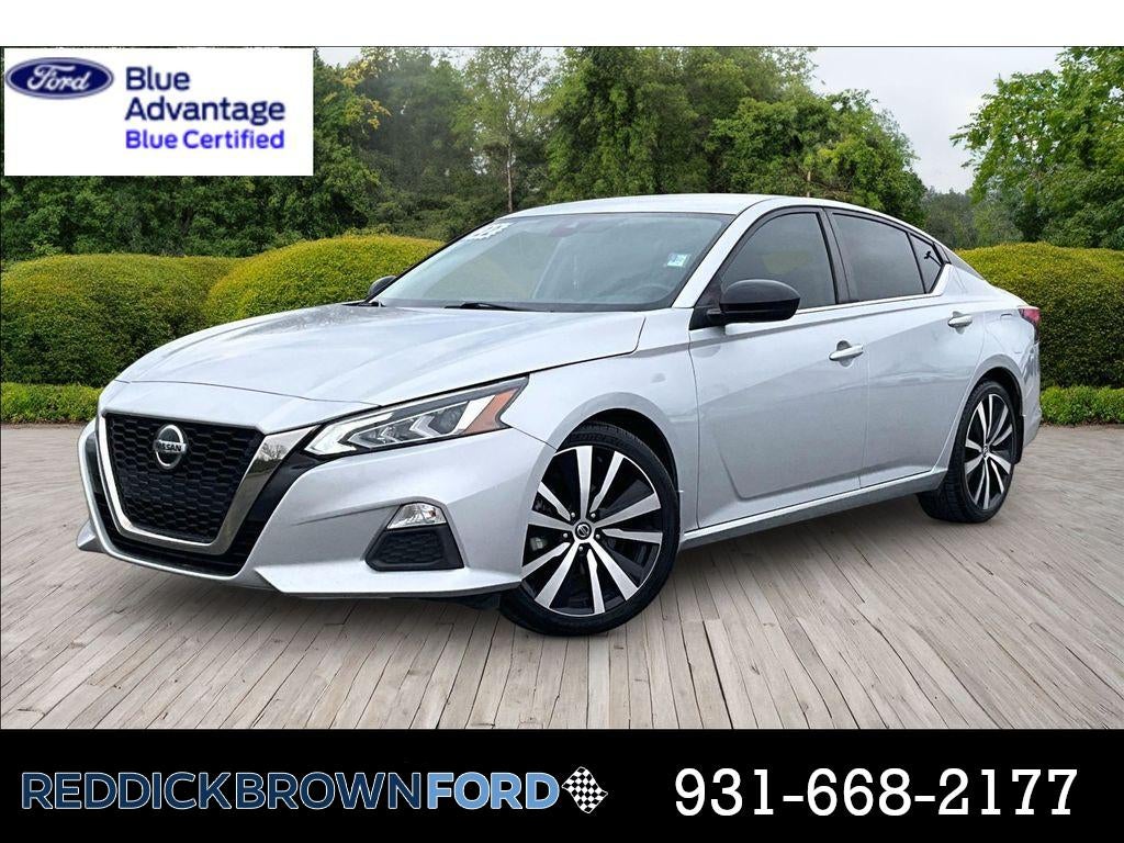 2022 Nissan Altima SR