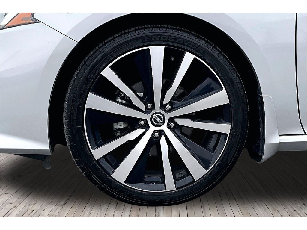 2022 Nissan Altima 2.5 SR