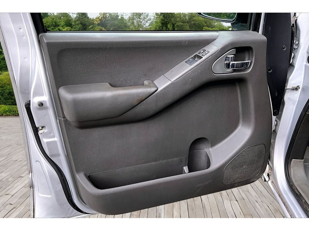 2011 Nissan Frontier SV