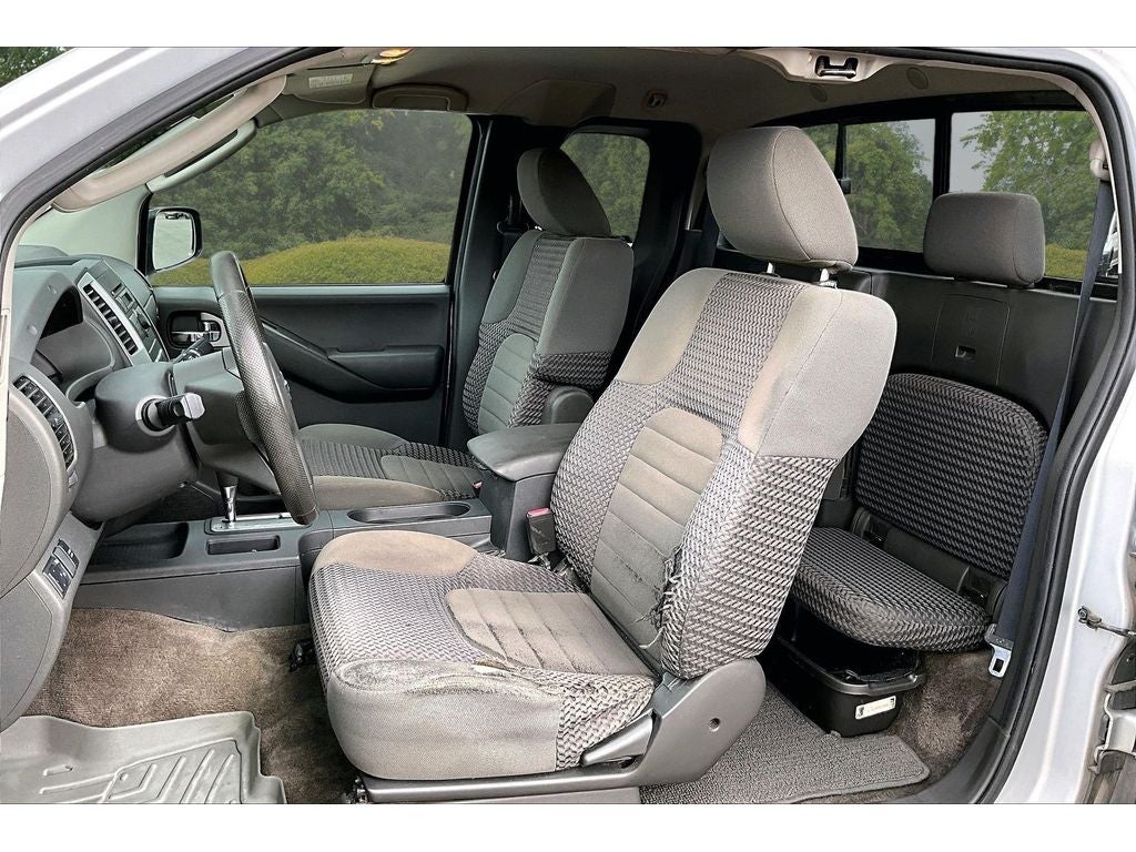 2011 Nissan Frontier SV