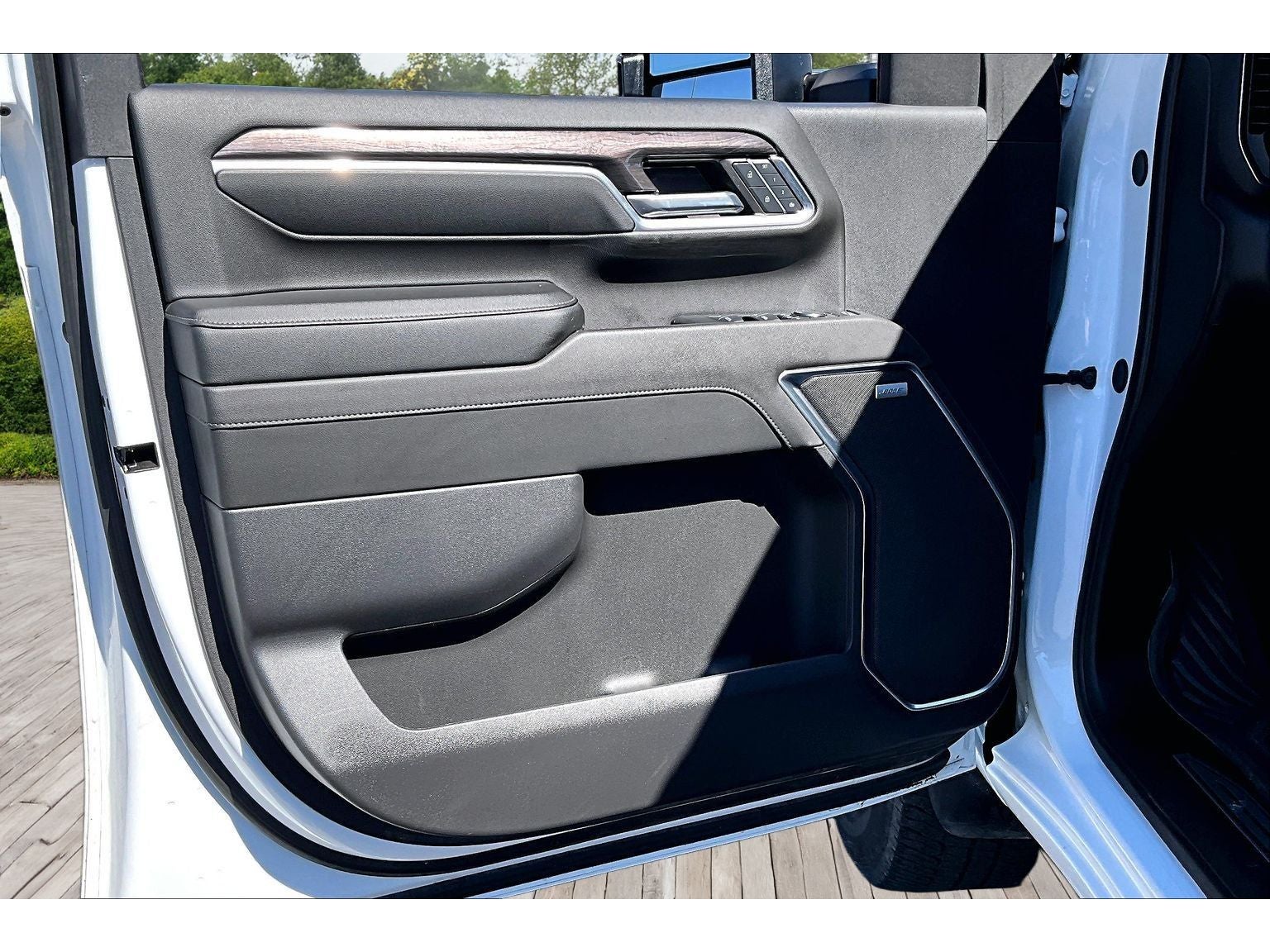 2024 Chevrolet Silverado LTZ