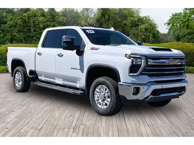 2024 Chevrolet Silverado LTZ
