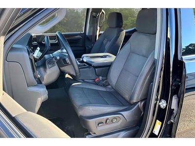 2025 GMC Sierra Elevation