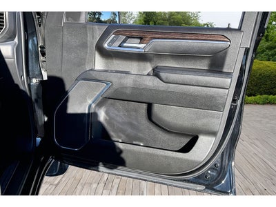 2025 GMC Sierra Elevation