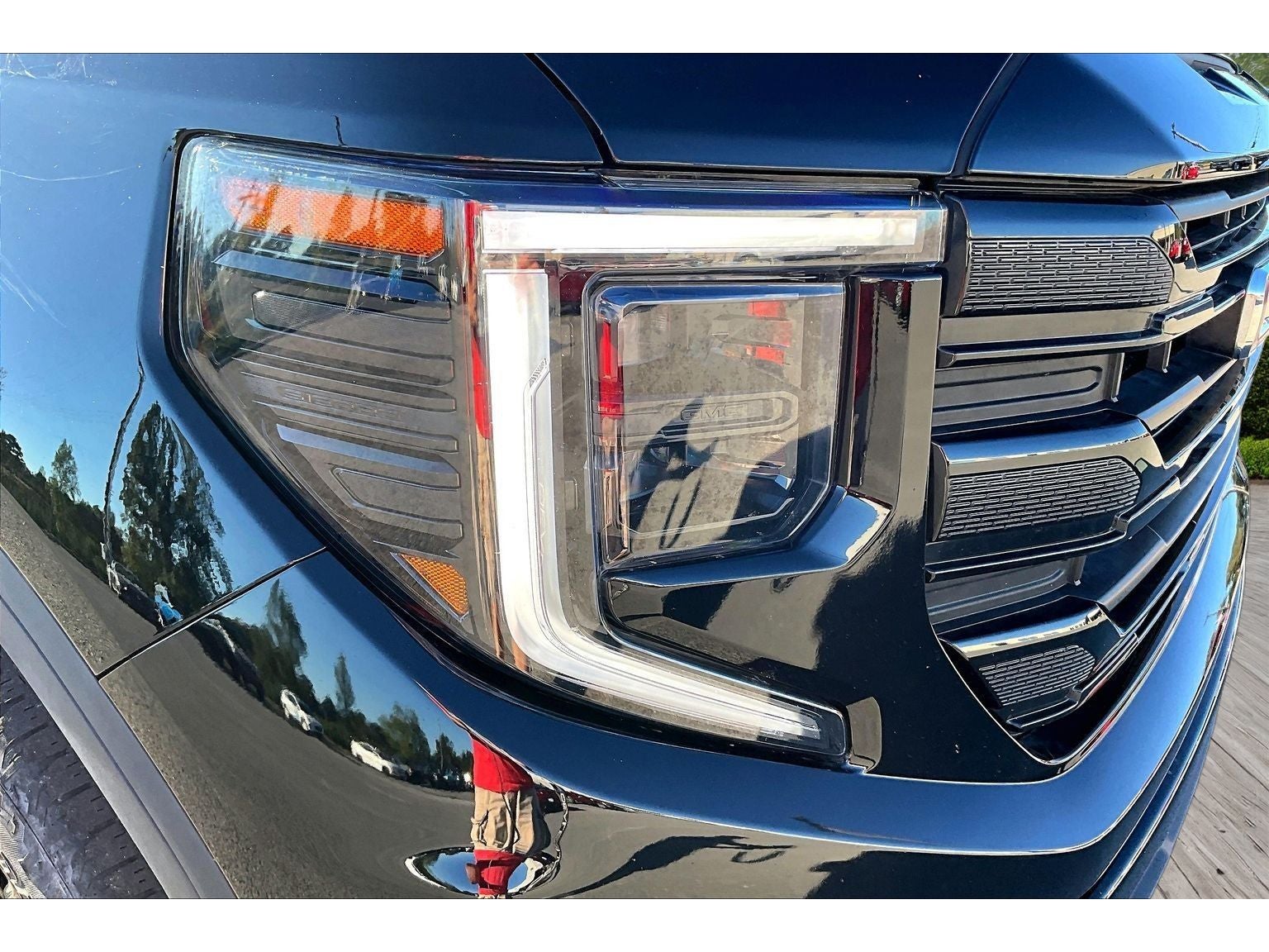 2025 GMC Sierra Elevation